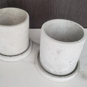 Round Concrete Planter / Succulent Planter